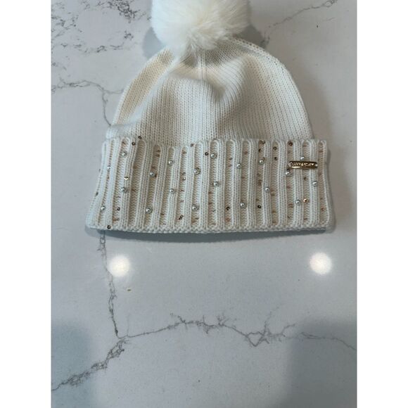 Anne Klein White Sequin Faux Fur Pom Beanie Hat - Picture 3 of 4